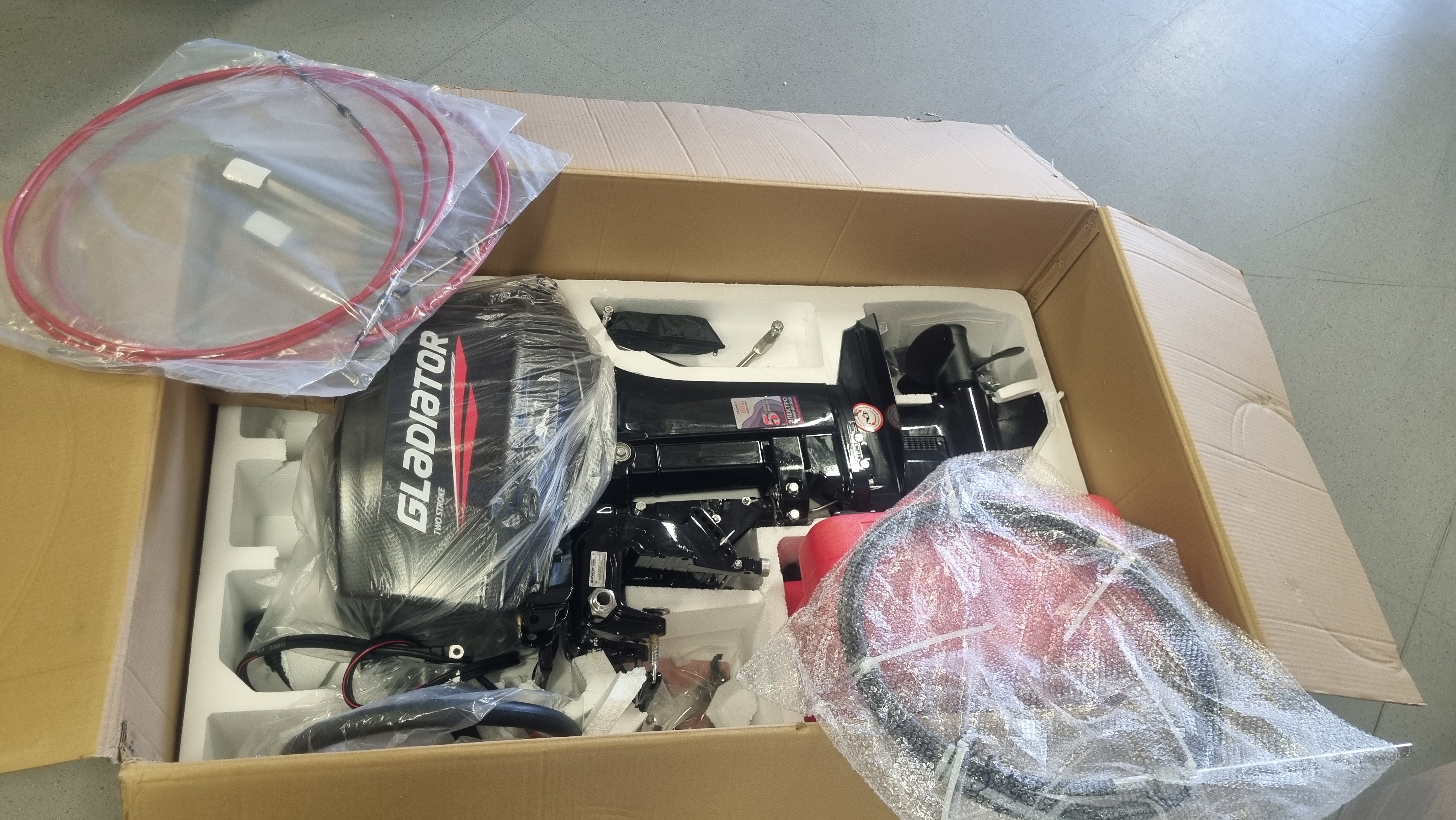 Лодочный мотор Gladiator G9.9 PRO FES