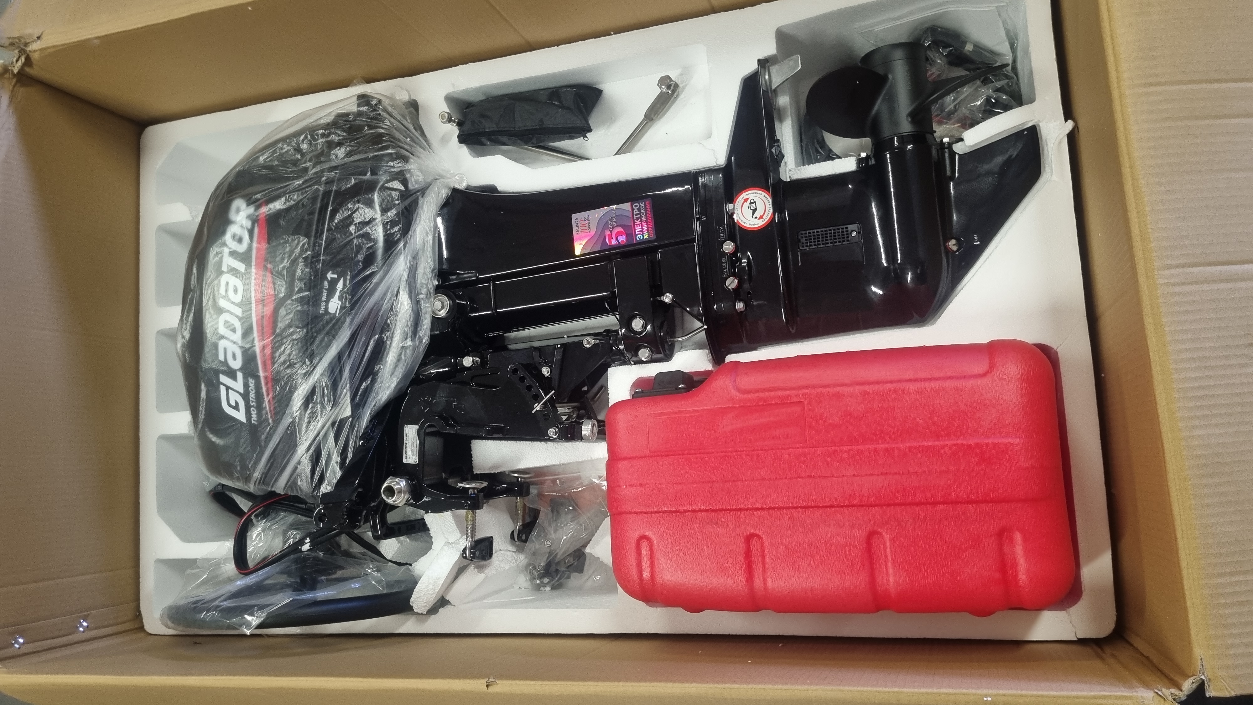 Лодочный мотор Gladiator G9.9 PRO FES