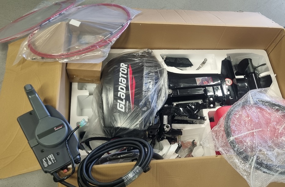 Лодочный мотор Gladiator G9.9 PRO FES