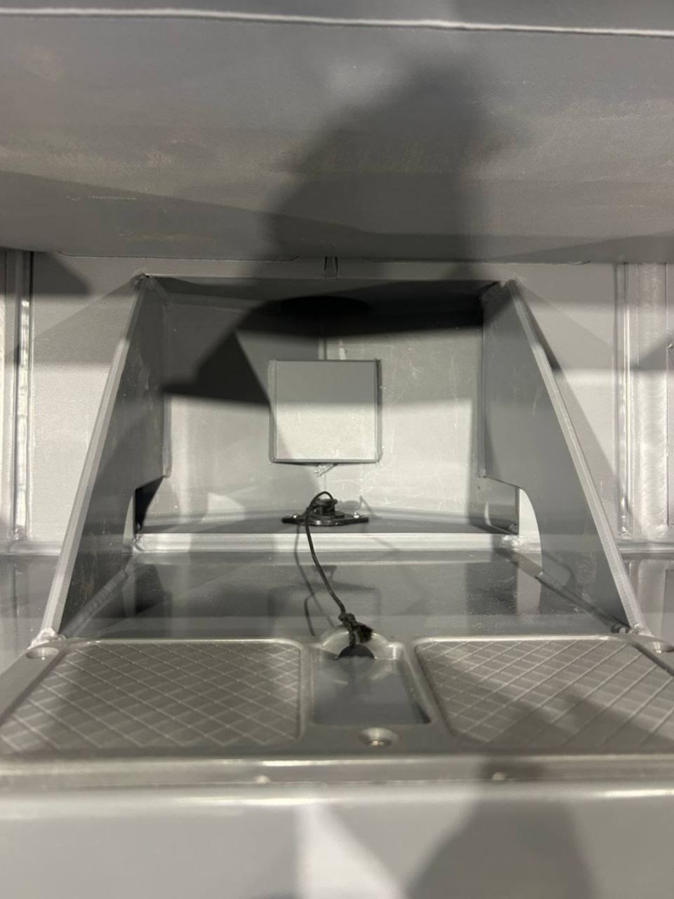 Лодка РИБ Tornado 430S с интегрированным фальшбортом